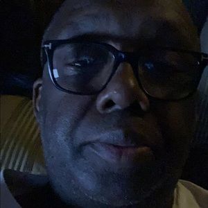 Meet your Posher, Lloyd